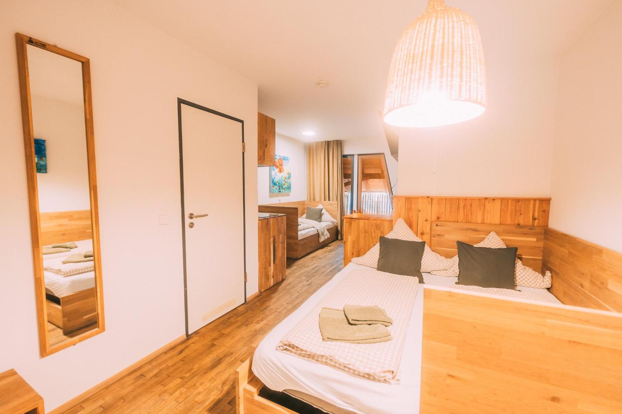 Gut Huegle Jugendzimmer Ravensburg Room photo